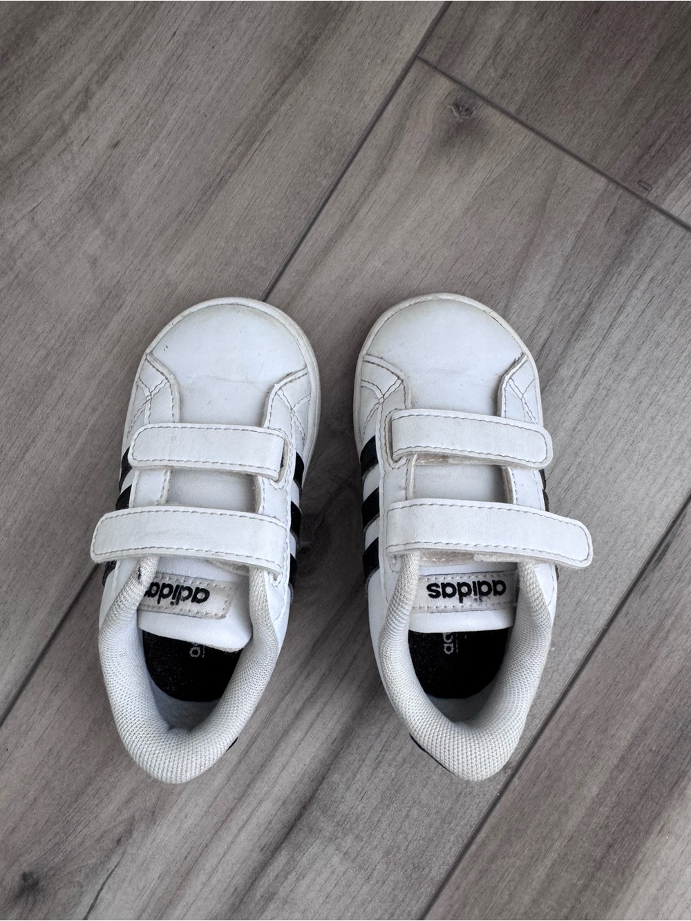 adidas Kids White Sneakers with Black Stripes Velcro Closure